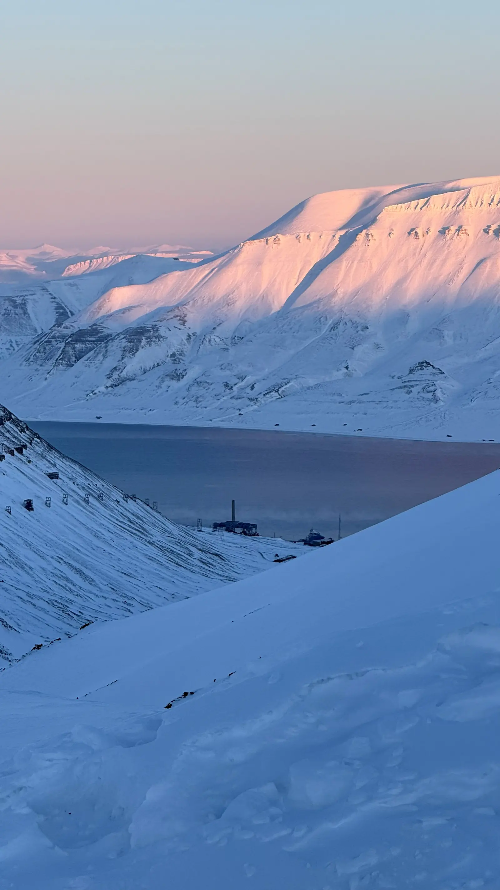 Snowmobile journey to Kapp Schollin – 4