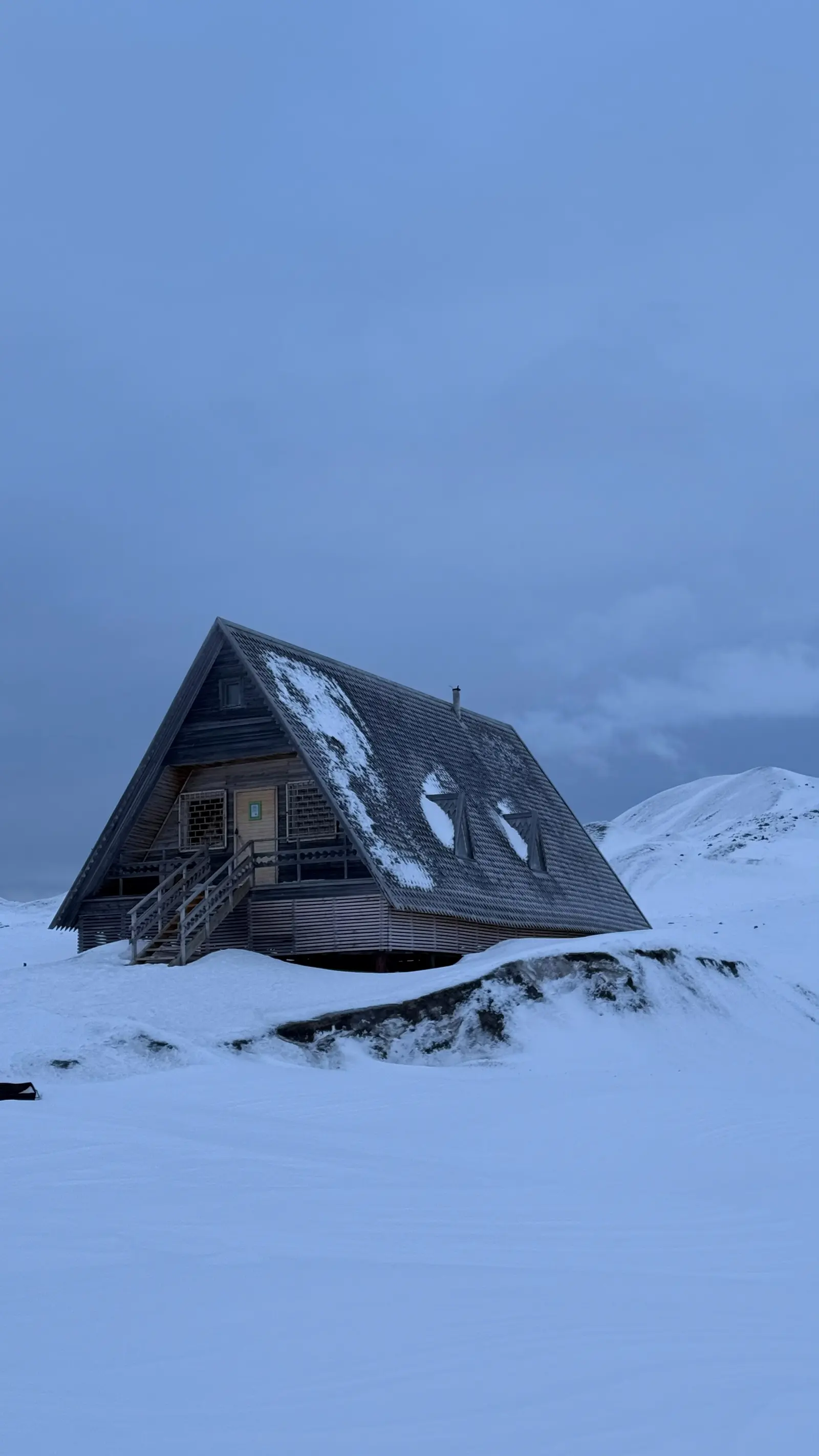 Snowmobile adventure to Tempelfjorden – 2