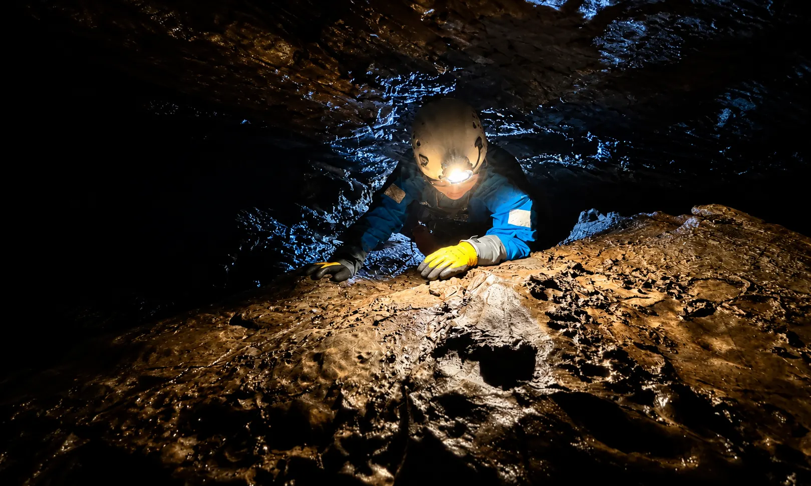 Ice cave adventure – 1