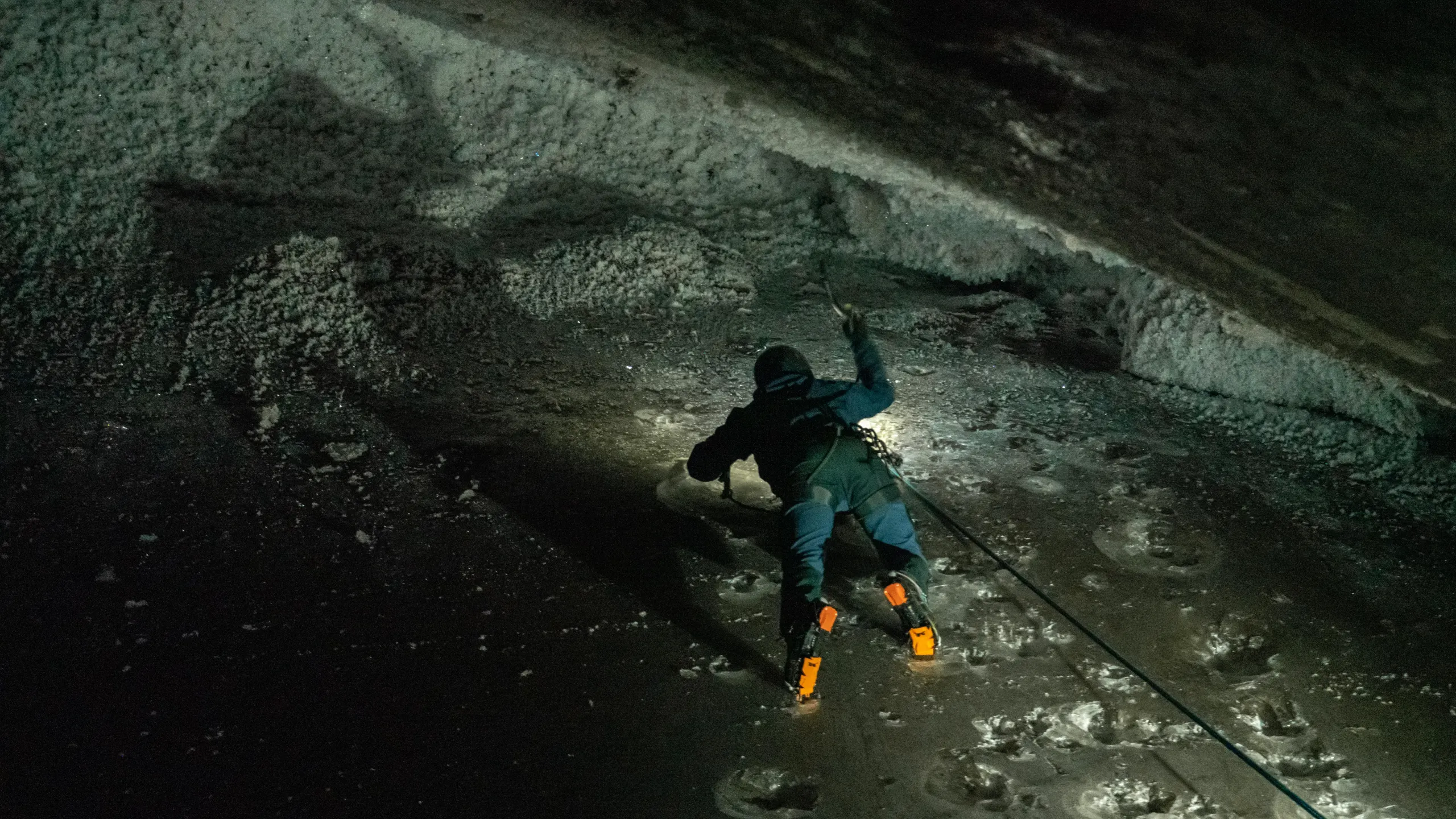 Ice climbing in a glacier – 7